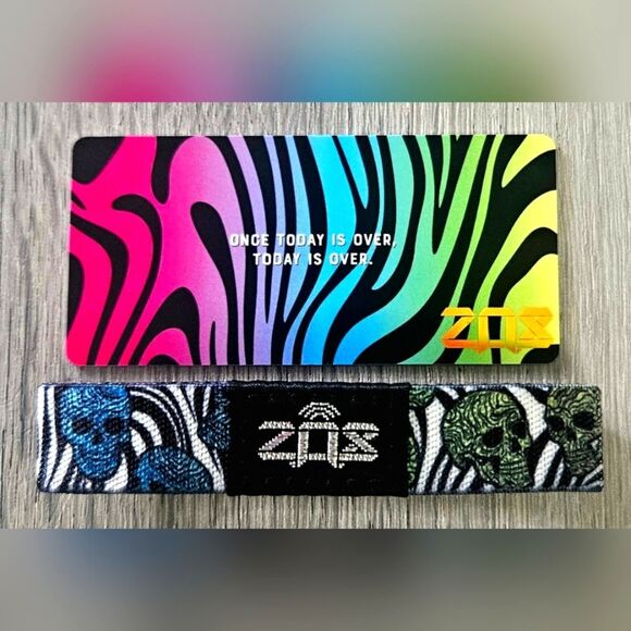 ZOX "LIFE IS SHORT" #607 OMBRE SKULL INTERACTIVE collectible wristband - Picture 5 of 11